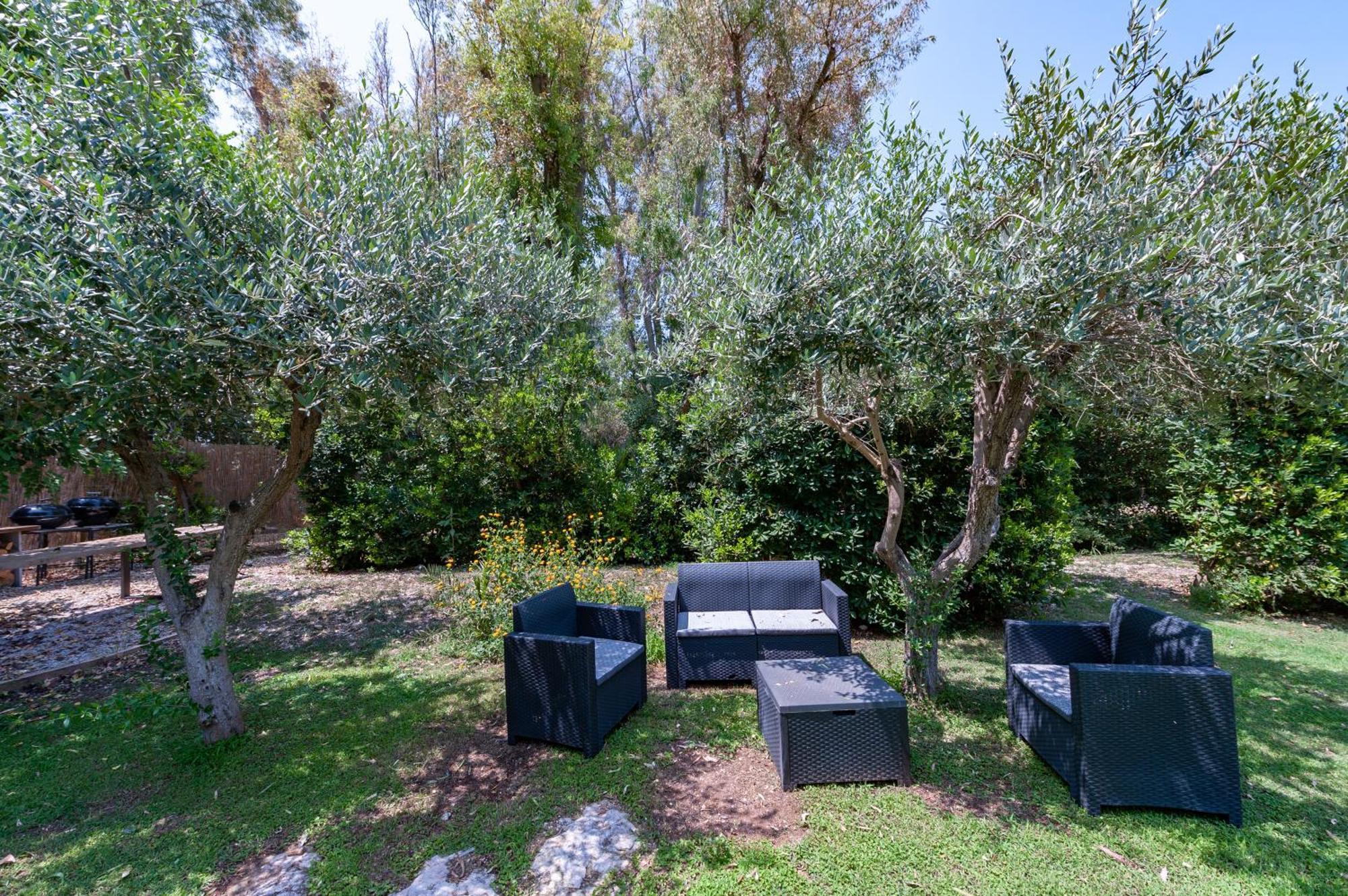 Villa Olivia Pool Tennis Spa - A Lecce Exteriör bild